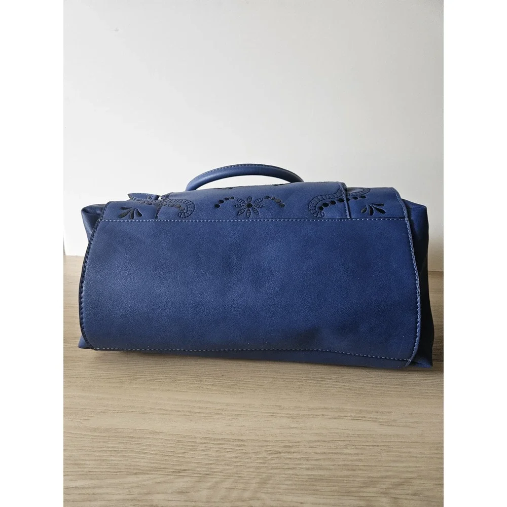 Danielle Nicole Disney Mary Poppins Blue Leather Satchel Handbag Umbrella Cutout